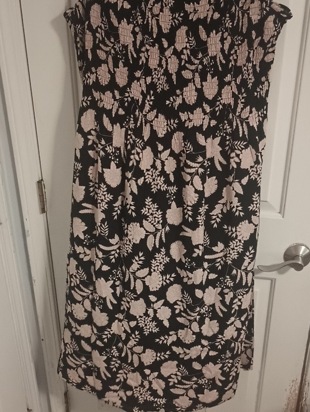 croft & barrow Black Maxi Dress with Light Pink Floral Pattern - Picture 6 of 7